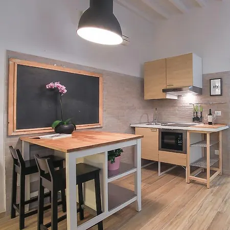 Apartament - Rosa Piccolo